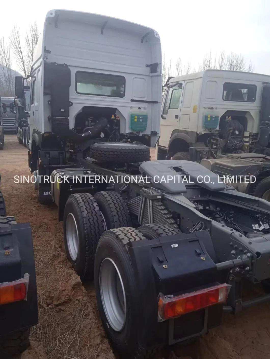 2023 Hot Sale Heavy Duty Truck Sinotruck HOWO 6*4 Hw79 10wheels Truck Head / Trailer Head White Diesel Tractor Engine Tactor Truck